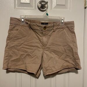 American Eagle Outfitters Tan Shorts size 10 EUC.